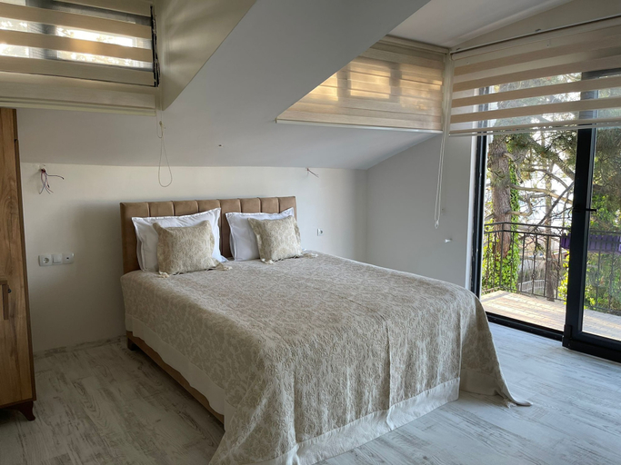 Bedroom 3, Lalezar Sea & Garden Hotel, Ünye
