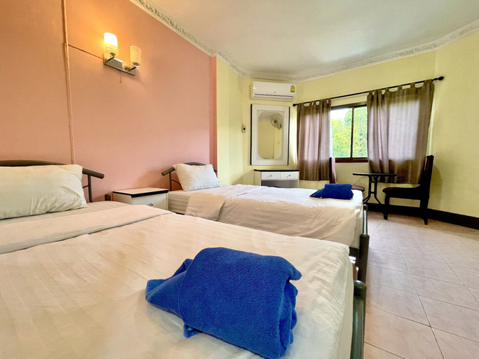 Bedroom 3, The Great Rayong Hotel, Muang Rayong