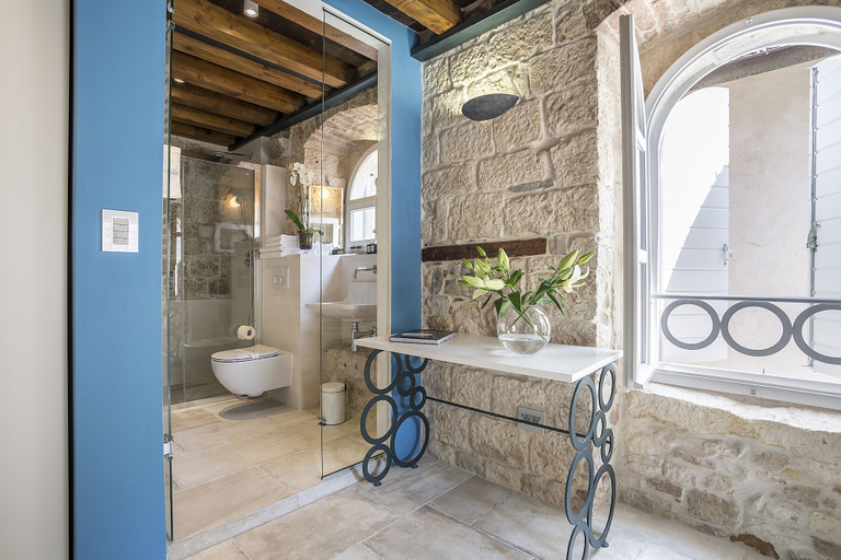 Bathroom 5, Bella Notte Di Spalato, Split