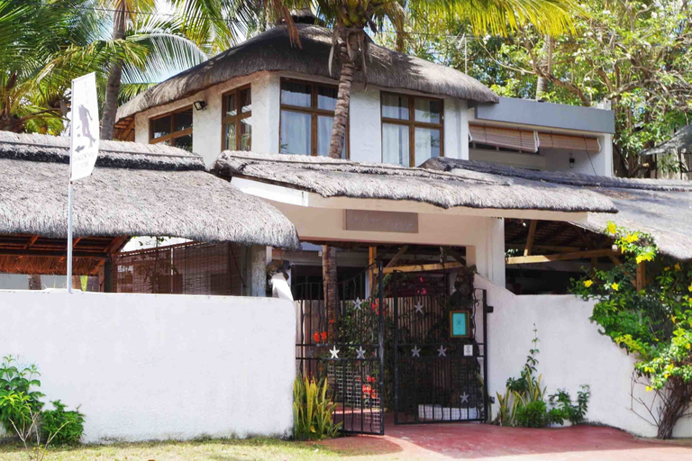 Exterior & Views, La Tonnelle