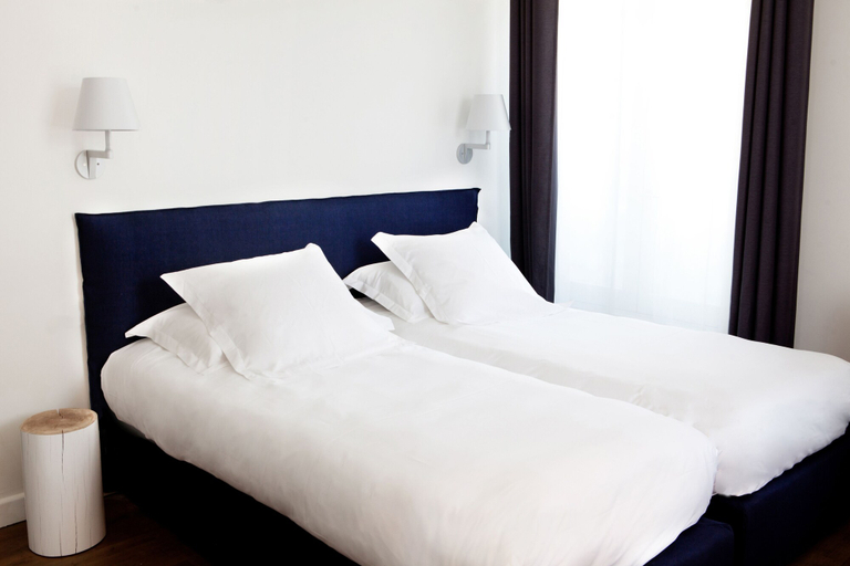 Bedroom 2, White 1921 Saint-Tropez, Var