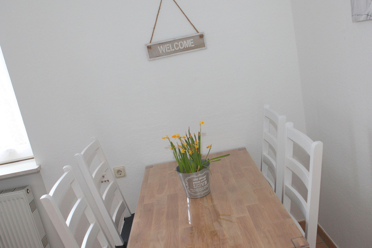Others 5, Bermuda Apartment Bochum City, Bochum