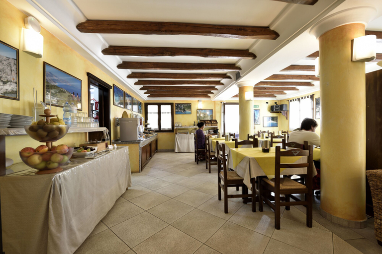 Food & Drinks 4, Nicoletta Hotel, Ogliastra