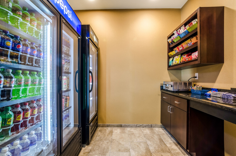 Food & Drinks 5, Cobblestone Inn & Suites - Vinton, Calcasieu