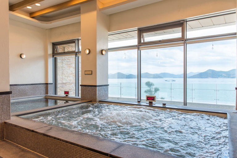 Bathroom 4, Stanford Hotel & Resort Tongyeong, Tongyeong
