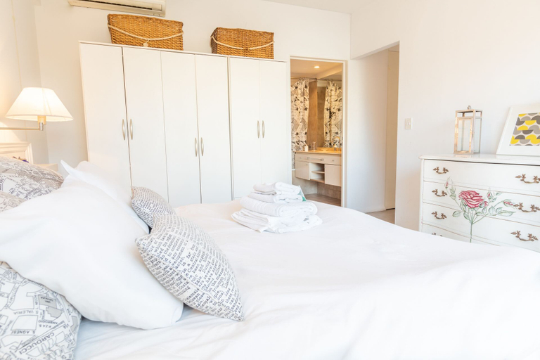 Bedroom 2, ORO Apartment by Be Local Argentina, Distrito Federal