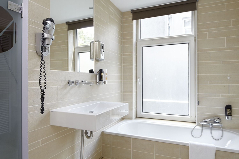Bathroom 4, NL Hotel District Leidseplein, Amsterdam