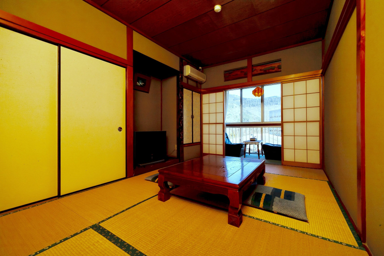 Others 3, Manten no Hoshi, Hakone