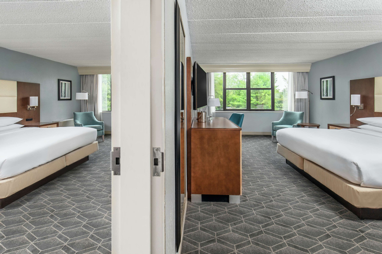 Bedroom 3, Doubletree Hotel Columbia, Howard