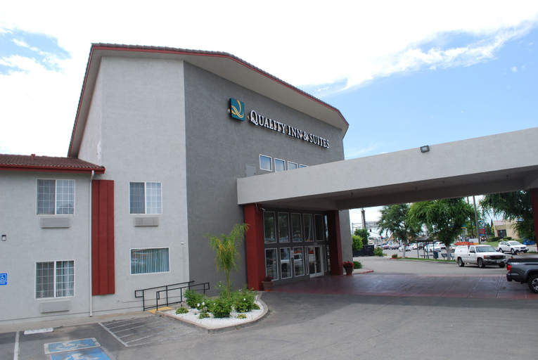 Exterior & Views 2, Quality Inn & Suites Fresno Northwest, Fresno