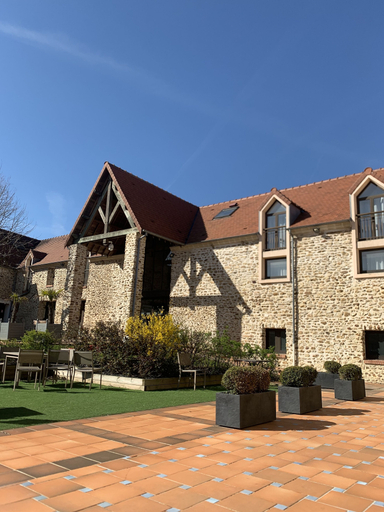 Exterior & Views 2, Hotel Les Suites - De Crécy, Seine-et-Marne