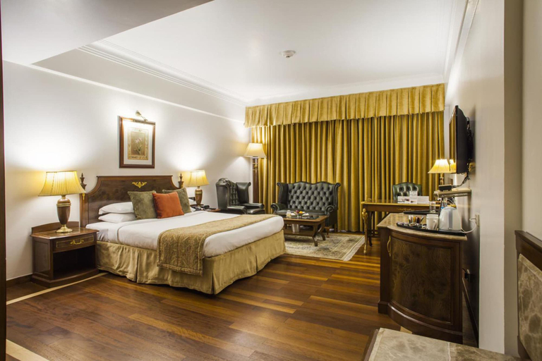 Bedroom 4, Radisson Hotel Jalandhar Grand Windsor Resorts Ltd, Jalandhar