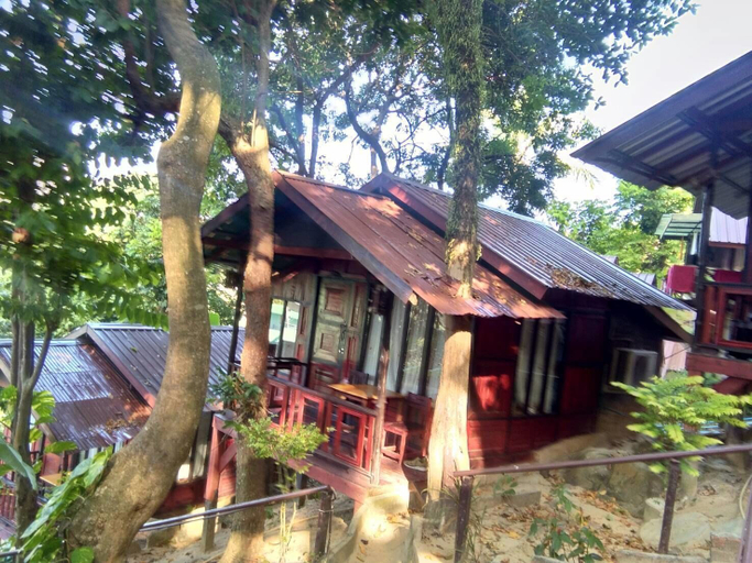 Exterior & Views 2, Phi Phi Green Hill Resort, Mueang Krabi