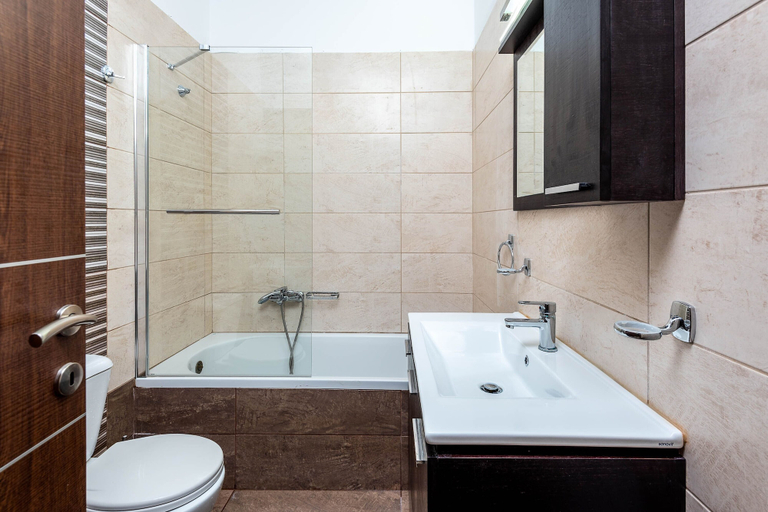 Bathroom 5, Kolymbia Village, South Aegean