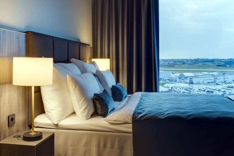Bedroom 2, Clarion Hotel Air, Sola