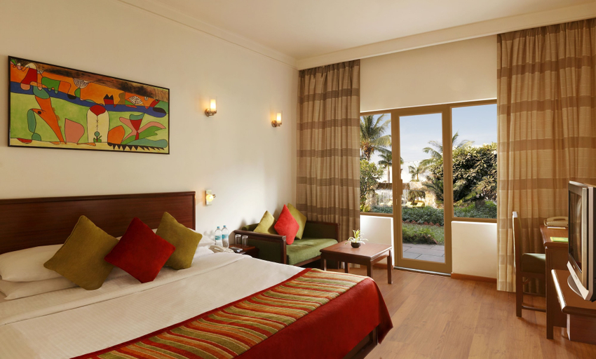 Bedroom 3, Lemon Tree Hotel, Ahmedabad, Ahmadabad