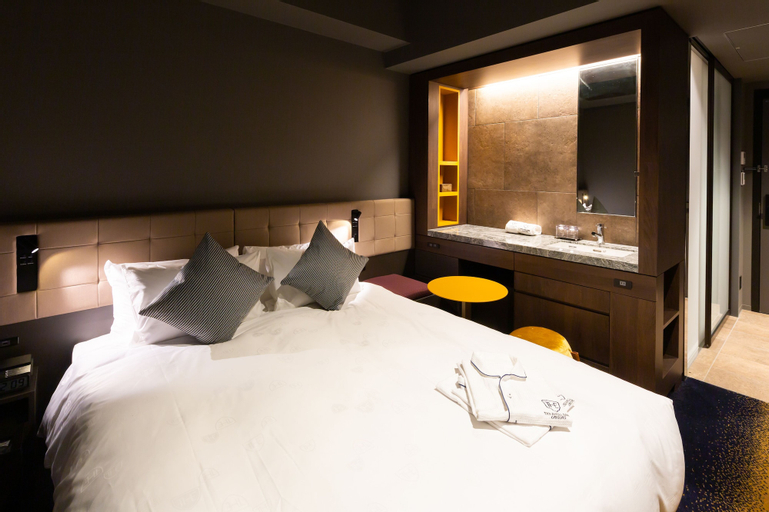 Bedroom 4, The Royal Park Canvas - Ginza 8, Chūō