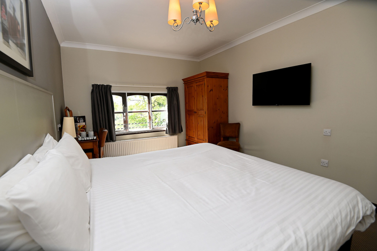Bedroom 2, Admiral's Table, Bridgwater by Marston's Inns, Somerset