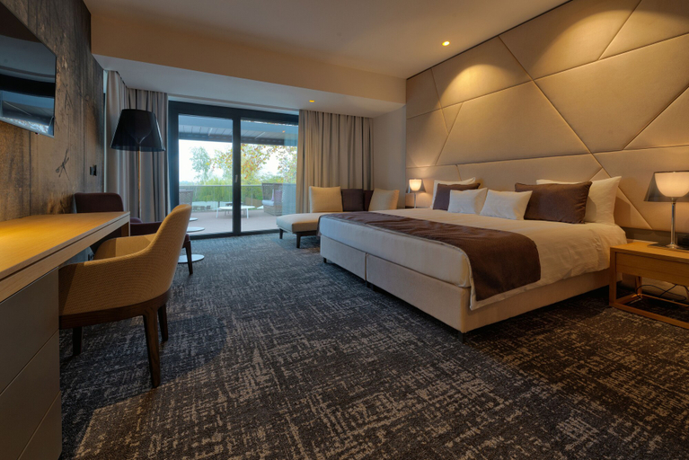 Bedroom 2, Donautica Hotel & Restaurant, Szekszárd