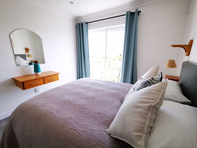Bedroom 2, Bellamente Sirene Guesthouse, Overberg