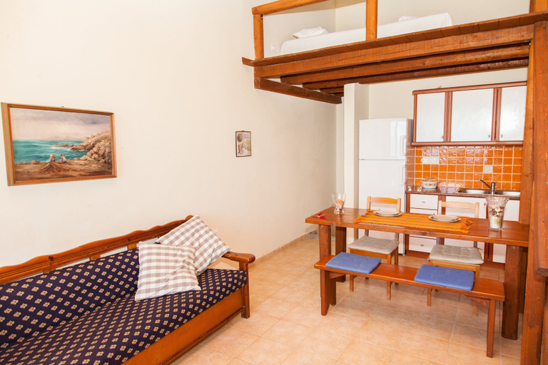 Private kitchen, Karthea VI, South Aegean