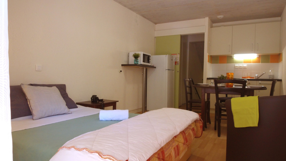 Bedroom 3, VVF Sud Aveyron, Brusque, Aveyron