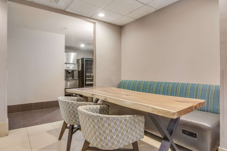 Others 5, Clarion Pointe Wake Forest - Raleigh North, Wake