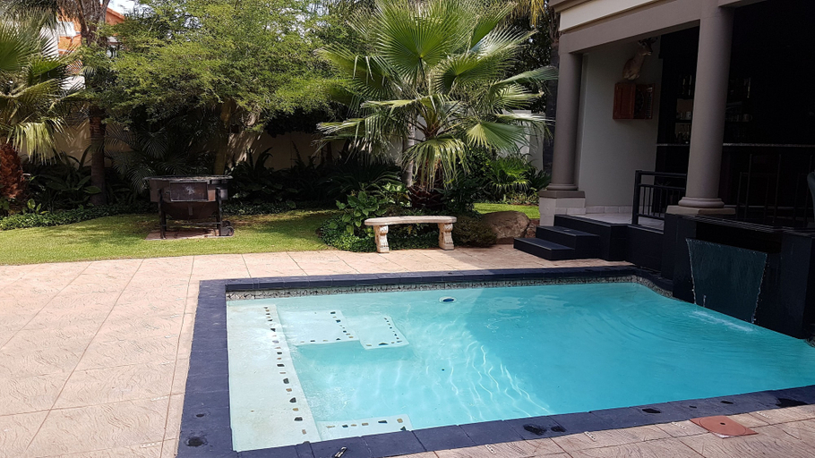Sport & Beauty 2, Casa Flora Guesthouse, City of Tshwane