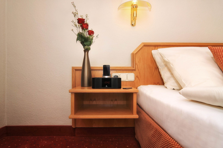 Bedroom 5, Parkhotel Diani, Leipzig