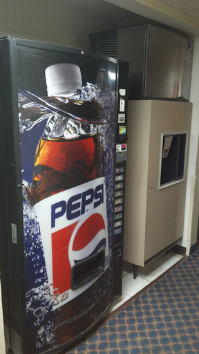 Food & Drinks 4, Super 8 by Wyndham Keokuk, Lee