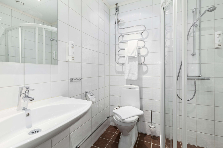 Bathroom 4, Best Western Vetlanda Stadshotell, Vetlanda