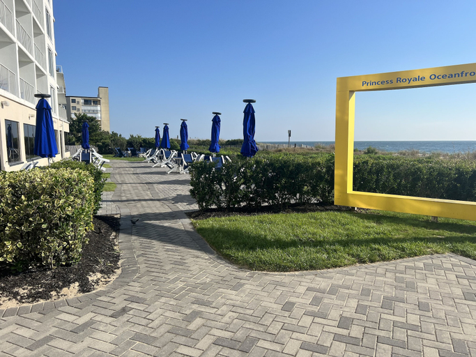 Exterior & Views 2, Princess Royale Oceanfront Resort, Worcester