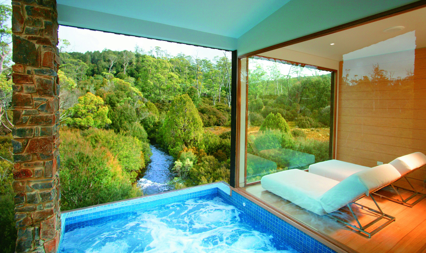 Sport & Beauty 2, Peppers Cradle Mountain Lodge, Kentish