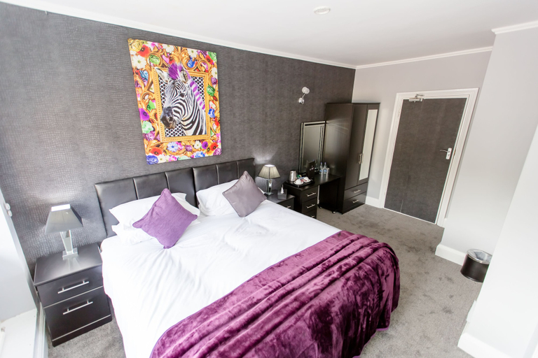Bedroom 3, Verve Hotel, Bedfordshire