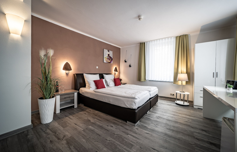 Bedroom 3, Le petit Palais – Hotel & Ferienapartments, Harz
