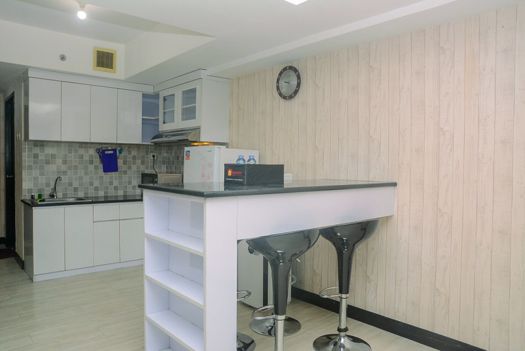 Others 4, Homey and Relaxing 2BR The Wave Apartment By Travelio, Jakarta Selatan