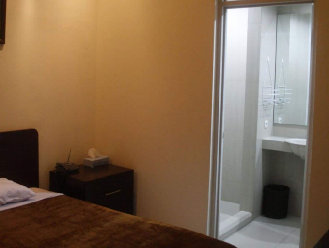 Bedroom 14