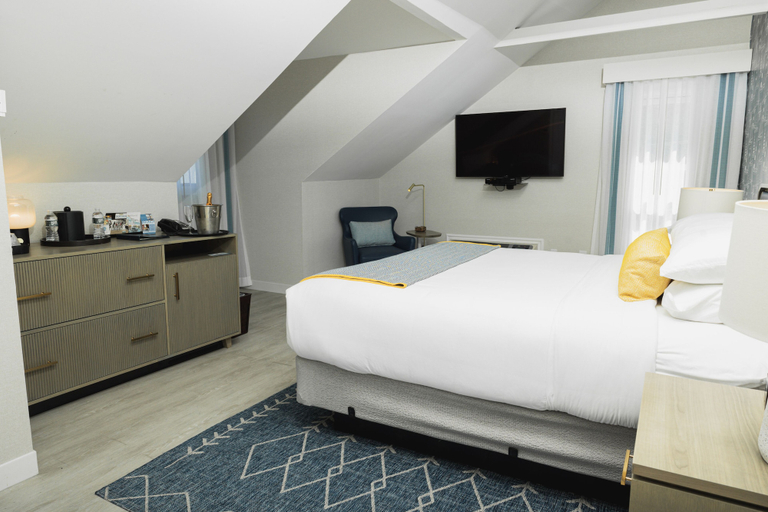 Bedroom 4, Danfords Hotel and Marina, Suffolk