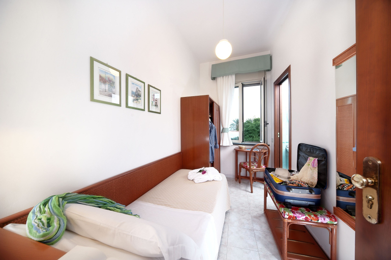 Bedroom 4, Hotel Ulisse, Napoli