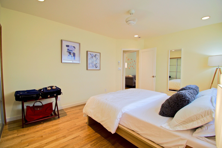 Bedroom 3, Modern Contemporary Venice Getaway, Los Angeles