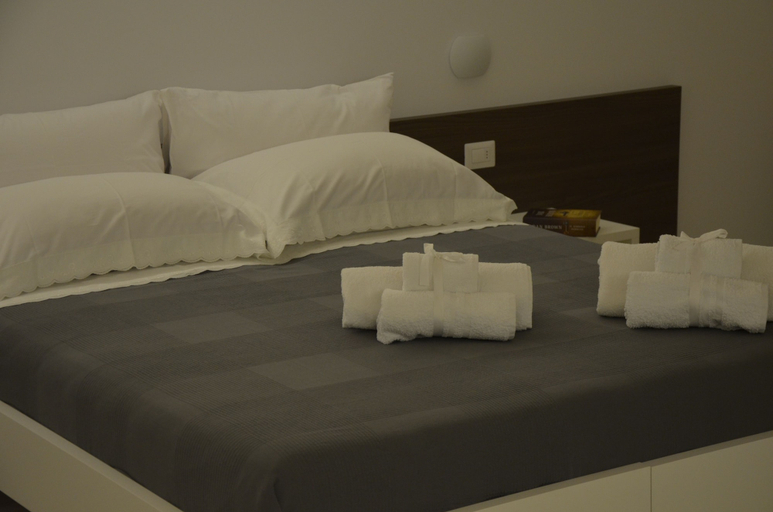 Bedroom 4, In & Out Matera, Matera