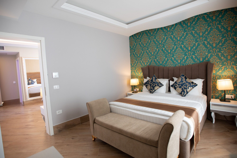 Bedroom 3, Grand Blue FAFA Resort & Spa, Durrësit