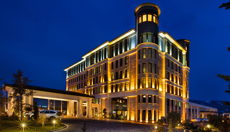 Exterior & Views 2, DoubleTree by Hilton Hotel Van, Edremit