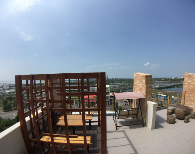 Others 5, Top Bay B 'N B, Pingtung
