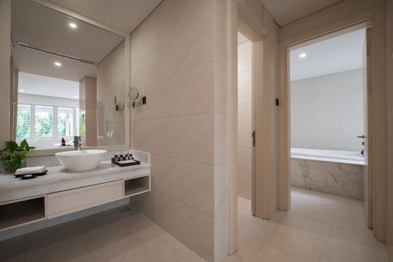 Bathroom 5, Gold Coast Hotel Resort & Spa, Đồng Hới