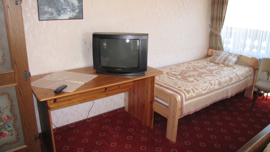 Bedroom 4, Pension Restaurant Schnorbus, Hochsauerlandkreis