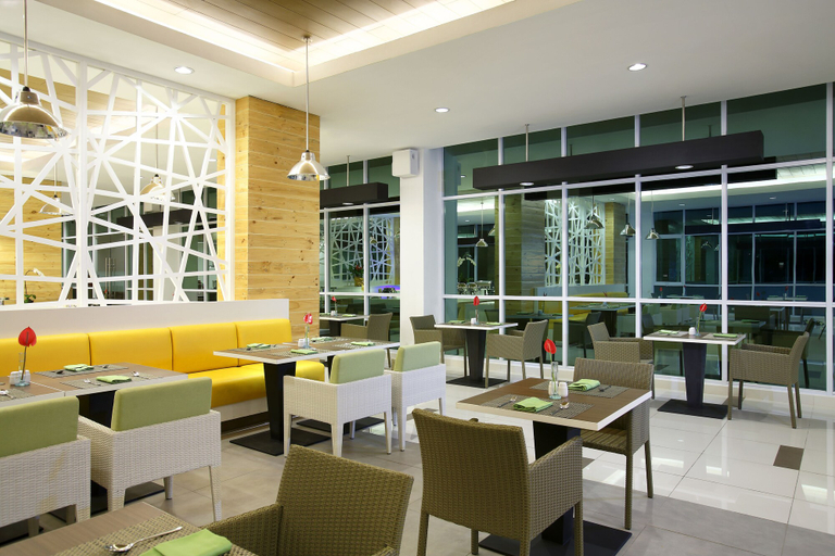 Food & Drinks 4, Hotel Santika Cikarang, Cikarang