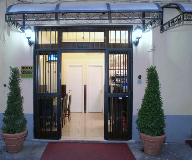 Exterior & Views 2, Hotel Chicago, Rome