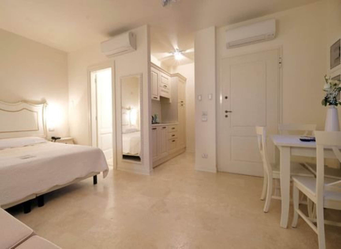 Bedroom 3, Garda Apartments San Vigilio Golf, Brescia