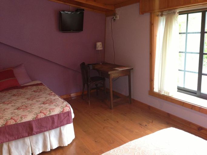 Bedroom 3, Casa O Fabal, Pontevedra